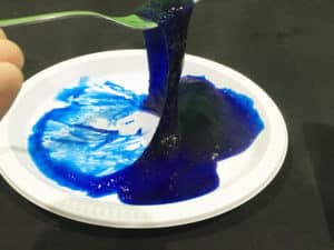 Edible flubber slime science experiment - slimy blue slime